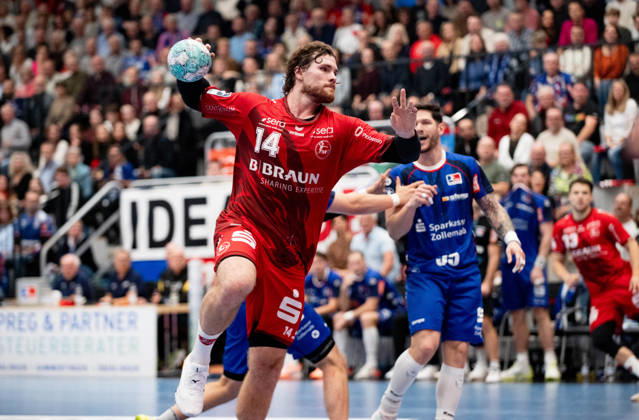 Johannes Golla of MT Melsungen 14 scores the final goal for Melsungen, HBW Balingen Weilstetten vs. MT Melsungen GER, Opel 1 Handball Bundesliga, Championship, Matchday 10, 2026–2027 Season, October 24, 2026, Eibner Press Photo: Andreas Ulmer, HBW Balingen Weilstetten vs. MT Melsungen GER, Opel 1 Handball Bundesliga, Championship, Matchday 10, 2026–2027 Season, October 24, 2026, Balingen Copyright: xEibner-Pressefoto AndreasxUlmerx EP_AUR