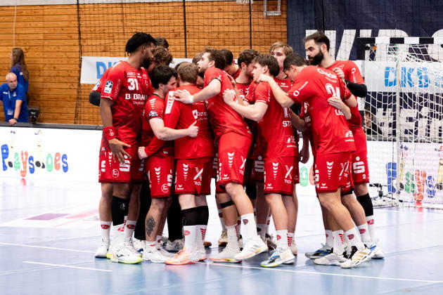 MT Melsungen, Celebrating the Victory, HBW Balingen Weilstetten vs. MT Melsungen GER, Opel 1 Handball Bundesliga, Championship, Matchday 10, 2026–2027 Season, October 24, 2026, Eibner Press Photo: Andreas Ulmer, HBW Balingen Weilstetten vs. MT Melsungen GER, Opel 1 Handball Bundesliga, Championship, Matchday 10, 2026–2027 Season, October 24, 2026, Balingen Copyright: xEibner-Pressefoto AndreasxUlmerx EP_AUR