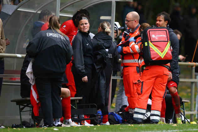 16 Stephan Wemakor of Eimsbütteler TV was taken to the hospital with a suspected concussion Soccer I Men I Regionalliga Nord I 2026–2027 Season I Matchday 15 I Eimsbütteler TV vs. SSV Jeddeloh II I October 24, 2026 I Hinschenfelde Sports Park