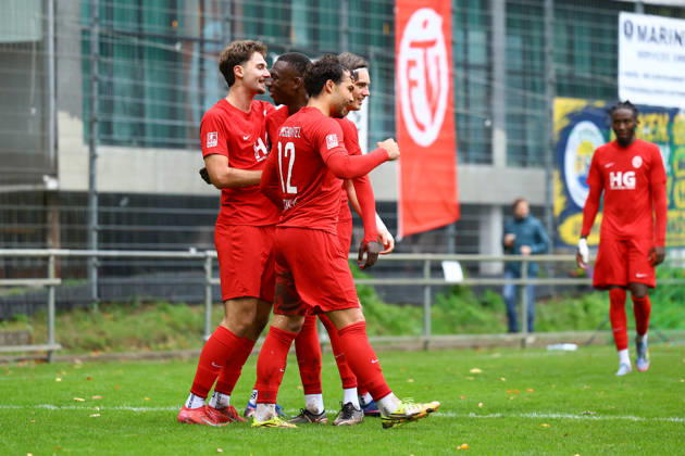 3 Albin Nishori of Eimsbütteler TV celebrates his goal—making the score 1–0—with his teammates. Soccer Men’s Regionalliga Nord 2026–2027 Season Matchday 15 Eimsbütteler TV vs. SSV Jeddeloh II 24–10–2026 I Hinschenfelde Sports Park