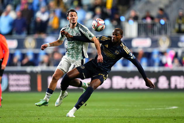 October 24, 2026: Philadelphia Union Defender Neil Pierre (44) and New England Revolution Midfielder Daniel Gazdag (16) battle for the ball during the first half of an MLS, Fussball Herren, USA match at Subaru Park in Chester, Pennsylvania. CSM Chester United States of America - ZUMAc04_ 20261024_zma_c04_241 Copyright: xKylexRoddenx