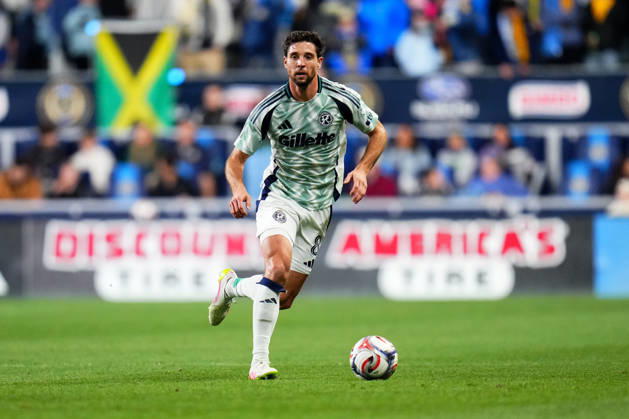 October 24, 2026: New England Revolution Midfielder Matt Polster (8) controls the ball during the first half of an MLS, Fussball Herren, USA match against the Philadelphia Union at Subaru Park in Chester, Pennsylvania. CSM Chester United States of America - ZUMAc04_ 20261024_zma_c04_244 Copyright: xKylexRoddenx