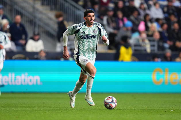 October 24, 2026: New England Revolution Foward Dor Turgeman (99) controls the ball during the first half of an MLS, Fussball Herren, USA match against the Philadelphia Union at Subaru Park in Chester, Pennsylvania. CSM Chester United States of America - ZUMAc04_ 20261024_zma_c04_232 Copyright: xKylexRoddenx