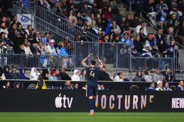 October 24, 2026: Philadelphia Union Midfielder Jovan Lukic (4) pumps up the crowd during the first half of an MLS, Fussball Herren, USA match against the New England Revolution at Subaru Park in Chester, Pennsylvania. CSM Chester United States of America - ZUMAc04_ 20261024_zma_c04_231 Copyright: xKylexRoddenx