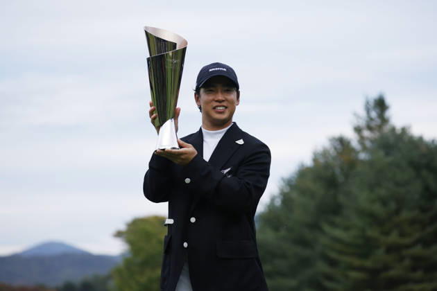 October 25, 2026, Cheonan, Chungnam, SOUTH KOREA: Oct 25, 2026-Cheonan, South Korea-Yuto KATSURAGAWA of Japan Trophy ceremony after final round on 18th Green during a DP World Tour Genesis Championship Final Round at Woo Jeong Hills CC in Cheonan, South Korea. DP Tour Genesis Championship Final Round  - ZUMAr168 20261025_aap_r168_063 Copyright: xRyuxSeung-Ilx