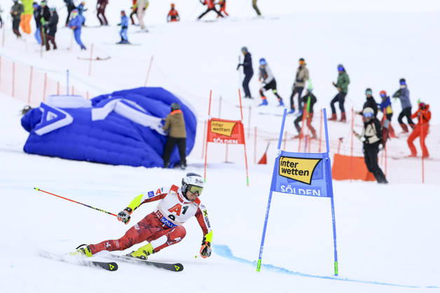 ALPINE SKIING - FIS WC Soelden SOELDEN,AUSTRIA,25.OCT.26 - ALPINE SKIING - FIS World Cup season opening, Rettenbachferner, giant slalom, men. Image shows Stefan Brennsteiner (AUT).  GEPAxpictures xWolfgangxGrebien