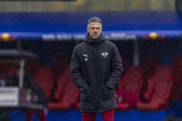GER, Leipzig, Soccer, RB Leipzig public training session (pictured, from left): Martin Demichelis, head coach of RB Leipzig, October 25, 2026, RB Leipzig Training Academy, Cottaweg, Leipzig. DFL and DFB regulations prohibit any use of photographs as image sequences and or quasi-video, Copyright: HMBxMedia PaulxFritz