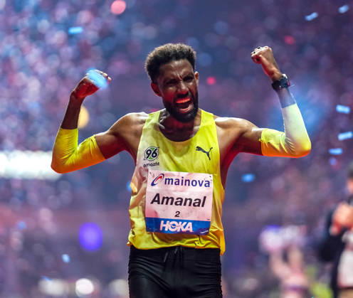 Amanal Petros Finishes Second at the Mainova Frankfurt Marathon 25 10 26 Strong Race at the Festhalle: European Champion Amanal Petros of Hannover 96 finishes second at the Mainova Frankfurt Marathon with a time of 2:05:46. He is thus the first German runner this millenniumto stand on the podium at the classic Frankfurt Marathon Frankfurt Festhalle Hesse Germany JRW01938