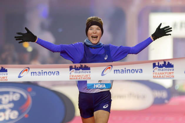 Mainova Frankfurt Marathon 2026: Blanka Dörfel of Germany crosses the finish line as the runner-up in the women s division at the Mainova Frankfurt Marathon on October 25, 2026, in Frankfurt am Main, Hesse, Germany; Festhalle, race course
