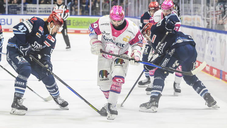 Eishockey, DEL, Schwenninger Wild Wings - Eisbären Berlin