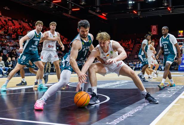 Basketball, 2. BL, Pro A, Nürnberg Falcons BC - Artland Dragons