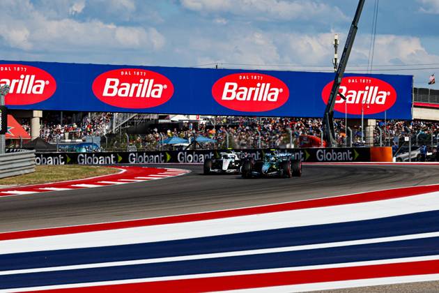 October 25, 2026, Italy: Fernando Alonso from Spain, driving the (14) Aston Martin Aramco F1 Team AMR26 Honda during United States Grand Prix - Austin - Saturday - Qualifying at Circuit of the Americas (COTA) in Austin. Italy - ZUMAm313 20261025_zsp_m313_198 Copyright: xAlessioxMorgesex