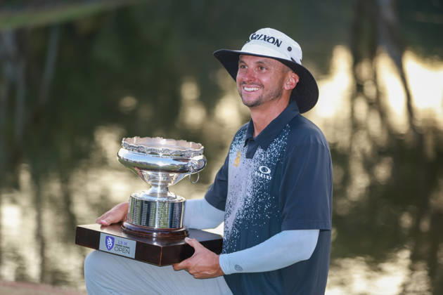 The Link Hong Kong Open Golf Championship John Catlin of USA poses with trophy after winning The Link Hong Kong Open at the Hong Kong Golf Club in Faning on October 25, 2026 in Hong Kong. (Photo by ALAN SIU Nexpher Images) Hong Kong