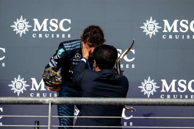 F1 - UNITED STATES GRAND PRIX 2026 KIMI ANTONELLI Andrea (ita), Mercedes AMG F1 Team W16, portrait BEN SULAYEM Mohammed (uae), President of the FIA, portrait podium during the 2026 Formula 1 United States Grand Prix, 18th round of the 2026 Formula One World Championship, WM, Weltmeisterschaft from October 23 to 25, 2026 on the Circuit of the America, in Austin, Texas, United States of America - AustinUnited States Copyright: xALBERTOxVIMERCATIx