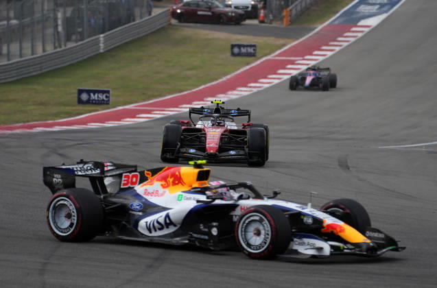 October 25, 2026, Circuit of The Americas, Austin, 2026 FORMULA 1 MSC CRUISES UNITED STATES GRAND PRIX, Liam Lawson (NZL), Visa Cash App Racing Bulls Formula One Team, Lewis Hamilton (GBR), Scuderia Ferrari HP Photo by Hasan Bratic, DeFodi Images