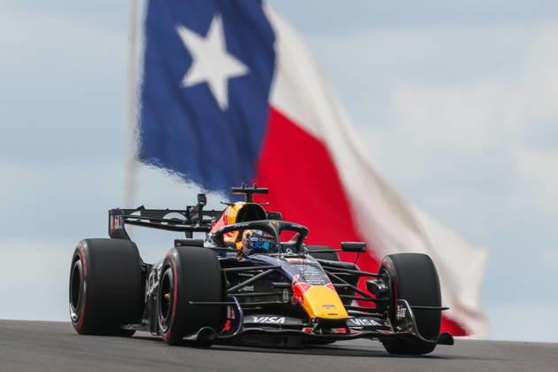 AUSTIN, TX - OCTOBER 25: Max Verstappen (3) of the Netherlands and Oracle Red Bull Racing races through turn 10 during the the Formula 1 MSC Cruises United States Grand Prix on October 25, 2026, at Circuit of The Americas in Austin, Texas.(Photo by Adam Davis Icon Sportswire) AUTO: OCT 25 F1 United States Grand Prix EDITORIAL USE ONLY Icon261025819