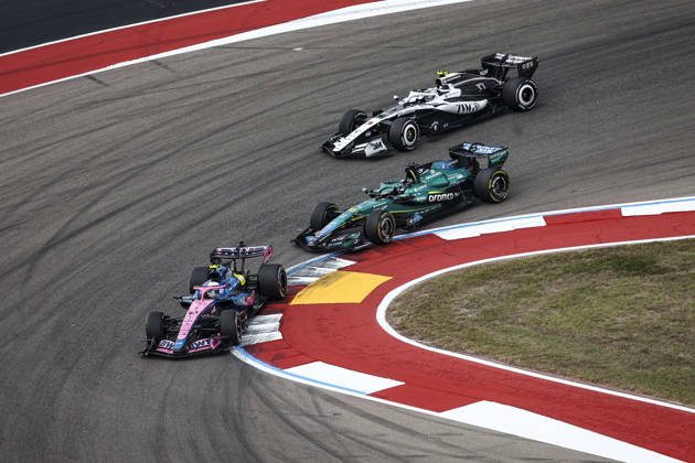 F1 - UNITED STATES GRAND PRIX 2026 43 COLAPINTO Franco (arg), Alpine F1 Team A526, action 18 STROLL Lance (can), Aston Martin F1 Team AMR26, action 77 BOTTAS Valtteri (fin), Cadillac F1 Team MAC-26, action during the 2026 Formula 1 United States Grand Prix, 18th round of the 2026 Formula One World Championship, WM, Weltmeisterschaft from October 23 to 25, 2026 on the Circuit of the America, in Austin, Texas, United States of America - AustinUnited States  Copyright: xXavixBonillax