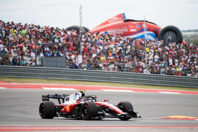 United States Grand Prix Race - Austin Ferrari driver Lewis Hamilton (44) races during the United States Formula One Grand Prix at the Circuit of the Americas in Austin, Texas, on October 25, 2026. Photo by Alexis Jumeau ABACAPRESS.COM Austin Texas  Copyright: xJumeauxAlexis ABACAx