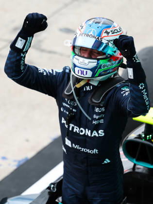 F1 - UNITED STATES GRAND PRIX 2026 KIMI ANTONELLI Andrea (ita), Mercedes AMG F1 Team W17, portrait podium during the 2026 Formula 1 United States Grand Prix, 18th round of the 2026 Formula One World Championship, WM, Weltmeisterschaft from October 23 to 25, 2026 on the Circuit of the America, in Austin, Texas, United States of America - AustinUnited States  Copyright: xEricxAlonsox