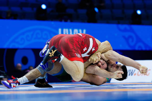 Senior World Championships, 87 kg Greco-Roman: Semen Sergeevich Novikov (BUL) defeated Lasha Gobadze (GEO) Copyright: xKostadinxAndonovx