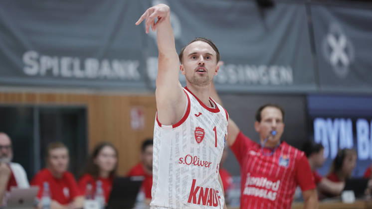 Pictured: Lukas Herzog of the Würzburg Baskets, 1, after his three-pointer on October 26, 2026,Fitness First Würzburg Baskets vs. NINERS Chemnitz, easyCredit BBL, Matchday 6, Germany, 97072, tectake Arena Würzburg, Copyright: HMBxMedia xJulienxBecker