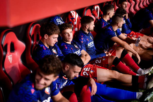 ESP LaLiga EA Sports Sevilla FC vs. Osasuna: Osasuna players during the LaLiga EA Sports match between Sevilla FC and Osasuna, played at the Ramón Sánchez Pizjuán Stadium in Seville on October 26, 2026, in Spain. Spanish Soccer Copyright: xAgenciaxLOFx