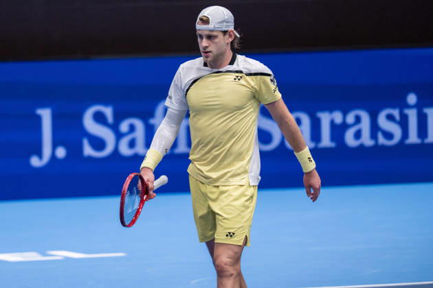 BASEL, SWITZERLAND, OCTOBER 27: Zizou Bergs of Belgium during Day 4 of the Swiss Indoors Basel at St. Jakobshalle on October 27, 2026, in Basel, Switzerland Copyright: xJustPictures.ch PascalxvonxBürenx jp-en-EuSpIm-Pavo_Fotografie-06242