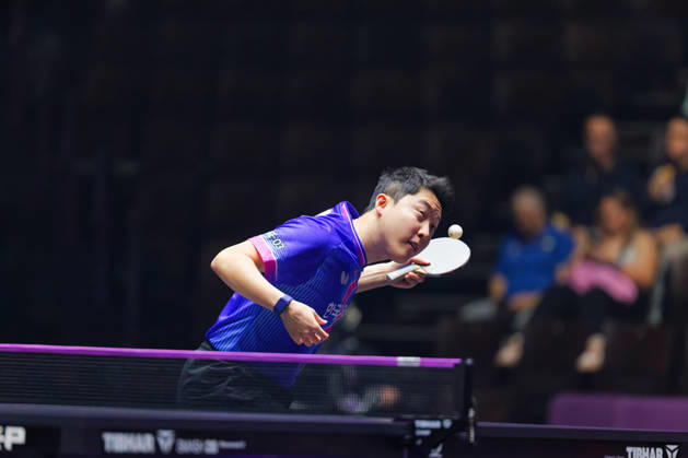 Lim Jonghoon en action Benjamin ELKAIM MAXPPP - Montpellier 27 10 2026 Tennis de table - WTT Champions Montpellier 2026, 16eme de finale du simple messieurs, le 27 octobre 2026 a la Sud de France Arena de Montpellier. Lim Jonghoon, joueur sud-coreen classe 36e mondial, se penche au-dessus de la table pour jouer une balle. Il s incline face a -linshidong, joueur chinois classe 9e mondial, vainqueur 3-0. WTT Champions Montpellier, France, on oct 27th 2026 Montpellier FRANCE  Copyright: xMAXPPPxBenjaminxELKAIMx ELK202610276645 ELK202610276645