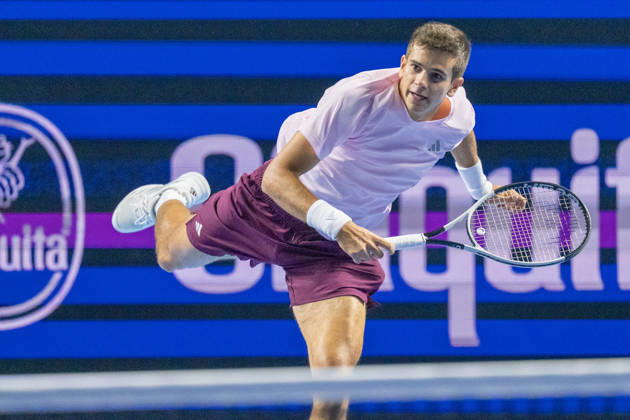 BASEL, SWITZERLAND, OCTOBER 27 Rafael Jodar of Spain in action during Day 4 of the Swiss Indoors Basel at St. Jakobshalle on October 27, 2026, in Basel, Switzerland Copyright: xJustPictures.ch PascalxvonxBürenx jp-en-EuSpIm-Pavo_Fotografie-06303