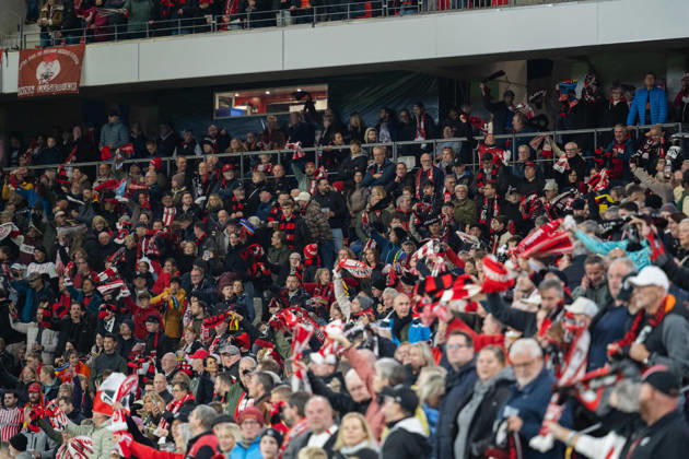 October 28, 2026, xjyhynx, Soccer, DFB Cup, 2nd Round, SC Freiburg vs. VfL Wolfsburg, from left: SC Freiburg home fans before the game in Freiburg