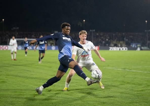 Soccer, Men s, 2026–2027 Season, DFB Cup Second Round, SSV Jeddeloh II vs. Hertha BSC; from left: Farid Alfa Ruprecht (Hertha BSC), Tom Kanowski (SSV Jeddeloh II), October 28, 2026, Copyright: xMatthiasxKochx
