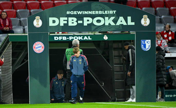 Football, DFB Cup, FC Bayern Munich v 1. FC Magdeburg