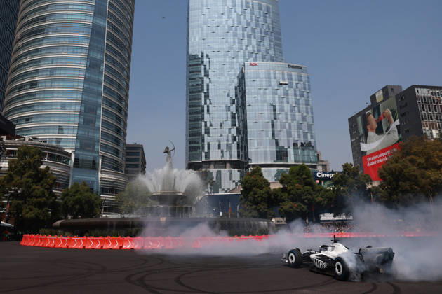 Mexico City Hosts Cadillac F1 Showrun with Driver Sergio Perez MEXICO CITY, MEXICO - OCTOBER 28: Formula 1 driver Sergio Perez of Mexico drives during a showrun on Paseo de la Reforma Avenue, in Mexico City, Mexico on October 28, 2026. The exhibition took place ahead of the Mexico City Grand Prix, where Perez will mark his 300th career Formula 1 race start. Daniel Cardenas Anadolu Mexico City Mexico. Editorial use only. Please get in touch for any other usage.  Copyright: x2026xAnadoluxDanielxCardenasx