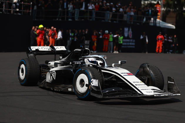Mexico City Hosts Cadillac F1 Showrun with Driver Sergio Perez MEXICO CITY, MEXICO - OCTOBER 28: Formula 1 driver Sergio Perez of Mexico drives during a showrun on Paseo de la Reforma Avenue, in Mexico City, Mexico on October 28, 2026. The exhibition took place ahead of the Mexico City Grand Prix, where Perez will mark his 300th career Formula 1 race start. Daniel Cardenas Anadolu Mexico City Mexico. Editorial use only. Please get in touch for any other usage.  Copyright: x2026xAnadoluxDanielxCardenasx