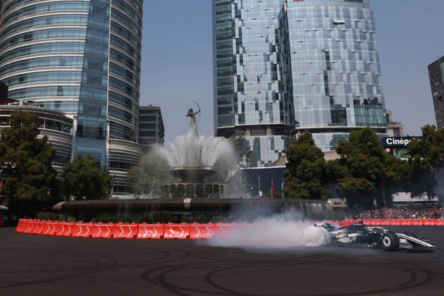 Mexico City Hosts Cadillac F1 Showrun with Driver Sergio Perez MEXICO CITY, MEXICO - OCTOBER 28: Formula 1 driver Sergio Perez of Mexico drives during a showrun on Paseo de la Reforma Avenue, in Mexico City, Mexico on October 28, 2026. The exhibition took place ahead of the Mexico City Grand Prix, where Perez will mark his 300th career Formula 1 race start. Daniel Cardenas Anadolu Mexico City Mexico. Editorial use only. Please get in touch for any other usage.  Copyright: x2026xAnadoluxDanielxCardenasx