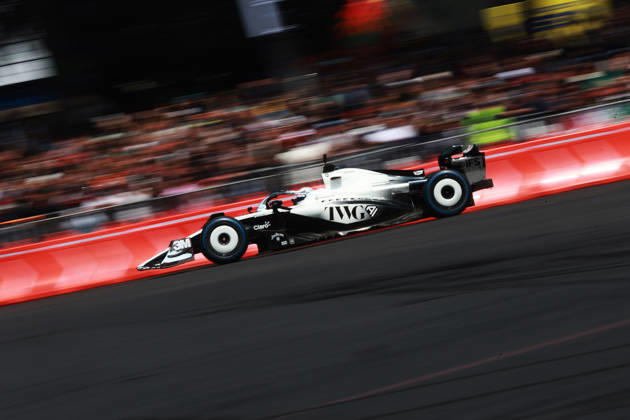 Mexico City Hosts Cadillac F1 Showrun with Driver Sergio Perez MEXICO CITY, MEXICO - OCTOBER 28: Formula 1 driver Sergio Perez of Mexico drives during a showrun on Paseo de la Reforma Avenue, in Mexico City, Mexico on October 28, 2026. The exhibition took place ahead of the Mexico City Grand Prix, where Perez will mark his 300th career Formula 1 race start. Daniel Cardenas Anadolu Mexico City Mexico. Editorial use only. Please get in touch for any other usage.  Copyright: x2026xAnadoluxDanielxCardenasx