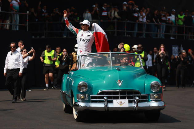 Mexico City Hosts Cadillac F1 Showrun with Driver Sergio Perez MEXICO CITY, MEXICO - OCTOBER 28: Formula 1 driver Sergio Perez of Mexico greets fans during a showrun on Paseo de la Reforma Avenue, in Mexico City, Mexico on October 28, 2026. The exhibition took place ahead of the Mexico City Grand Prix, where Perez will mark his 300th career Formula 1 race start. Daniel Cardenas Anadolu Mexico City Mexico. Editorial use only. Please get in touch for any other usage.  Copyright: x2026xAnadoluxDanielxCardenasx