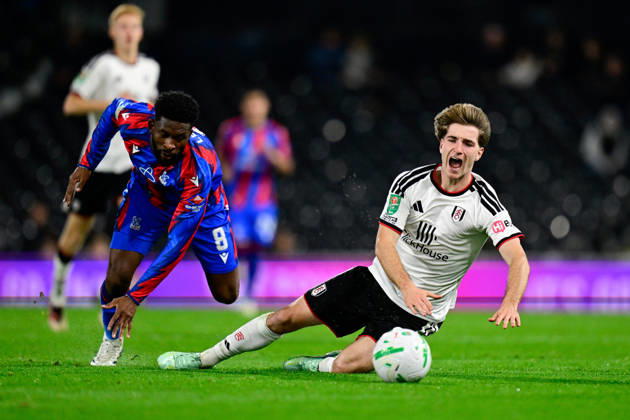 Fulham v Crystal Palace, EFL Cup Crystal Palace midfielder Jefferson Lerma (8) fouls Fulham forward Cesar Palacios (8) during the EFL Cup match between Fulham and Crystal Palace at Craven Cottage, London, UK on 28 October 2026. London Craven Cottage Greater London UK Editorial use only DataCo restrictions apply See www.football-dataco.com , Copyright: xDennisxGoodwinx PSI-25079-0029