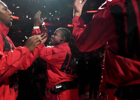 October 28, 2026, Toronto, On, CANADA: Toronto Raptors guard Jamal Shead, centre, gets ready to play against the Orlando Magic prior to first half NBA, Basketball Herren, USA basketball action in Toronto on Wednesday, Oct. 28, 2026. Canada News - October 28, 2026 - ZUMAc35_ 20261028_zaf_c35_111 Copyright: xNathanxDenettex