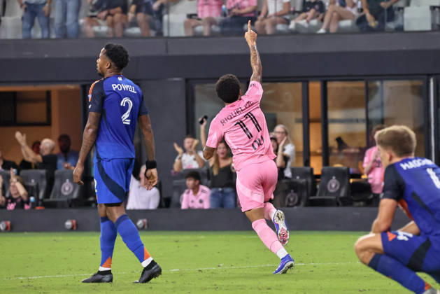October 28, 2026, Miami, Florida, USA: Inter Miami CF forward Riquelme Fillipi (11) celebrates a goal scored during a 2026 MLS, Fussball Herren, USA soccer match between Inter Miami CF and FC Cincinnati. Soccer 2026: Inter Miami CF 2:2 FC Cincinnati.  - ZUMAa257 20261028_zsp_a257_017 Copyright: xChrisxArjoonx