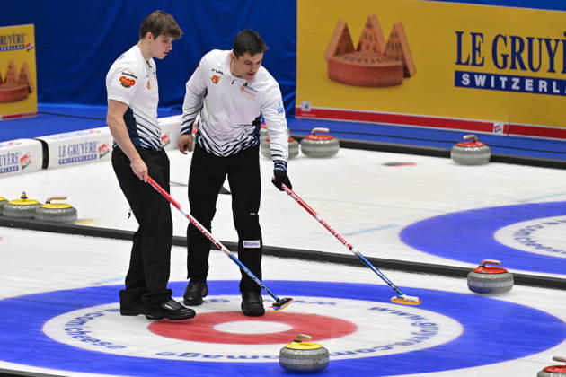 European Curling Championships 2026: Norway vs Czechia, in Ostrava, Czech Republic, on October 29, 2026. From left, Lukas Klima (CZE) and Vit Chabicovsky (CZE). (CTKxPhoto JaroslavxOzana) CTKPhotoP2026102909418  CTKPhotoP2026102909418