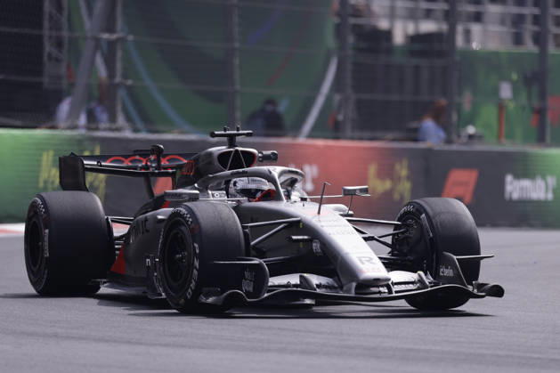 October 30, 2026, Mexico City, Cdmx, Mexico: NIKO HULENBERG takes a practice lap during Free Practice 1 of the Formula 1 Mexico City Grand Prix at the AutoÂ³dromo Hermanos RodroÂ­guez in Mexico City, CDMX, Mexico on October 30, 2026. Mexico City Mexico - ZUMAs346 20261030_zsp_s346_042 Copyright: xAlejandroxSalazarx