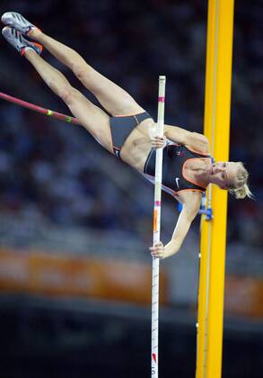 Olympics 2004 - Athletics, victories for El Guerrouj (1500m), Sebrle (decathlon), Isinbayeva (pole vault) and others.