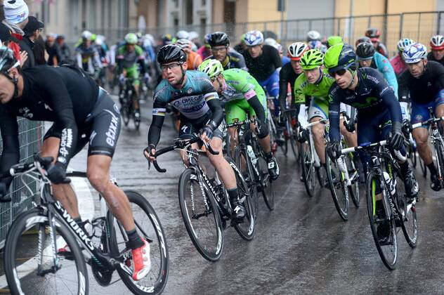 Cycling, Giro d Italia, Mark Cavendish wins the 12th stage