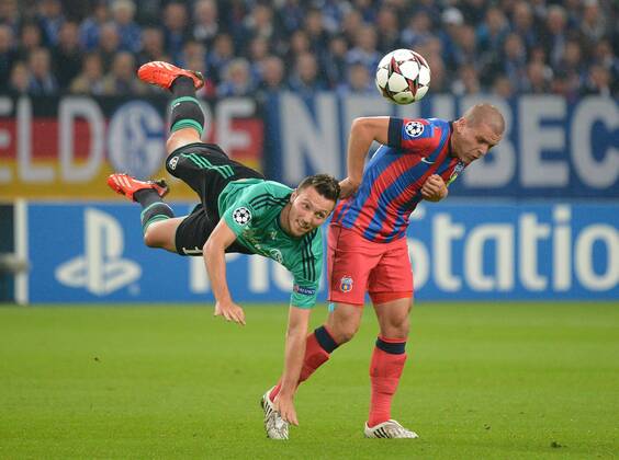 Fussball, Champions League, FC Schalke 04 - Steaua Bukarest