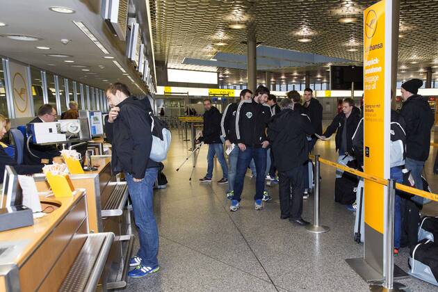 Handball, EHF Cup, TSV Hannover-Burgdorf - Departure for European Cup Premiere