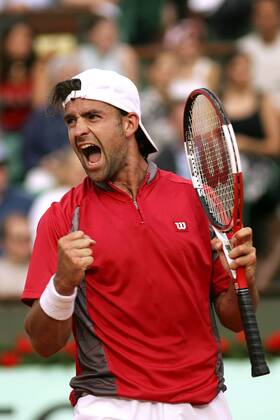 Tennis, French Open, Nicolas Kiefer besiegt Arnaud Clement und zieht in Runde drei ein