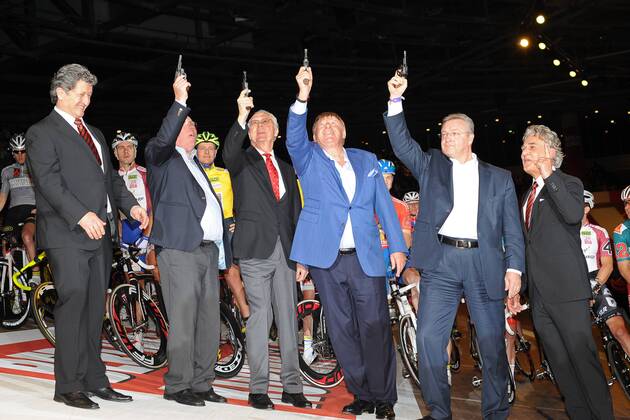 Cycling, Berlin Six-Day Race, Start of the 103rd Berlin Six-Day Race