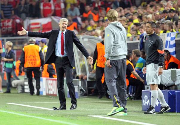 Fussball, Champions League, Borussia Dortmund - FC Arsenal, Klopp und Wenger im Disput