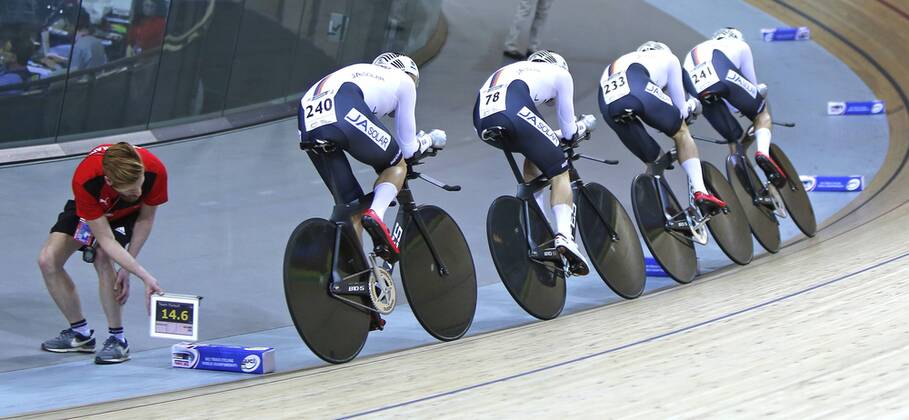 Cycling, Track Cycling World Championships, German foursome still in the race for gold